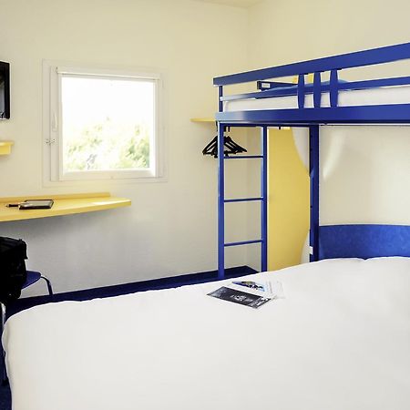 Ibis Budget Bezons Buitenkant foto