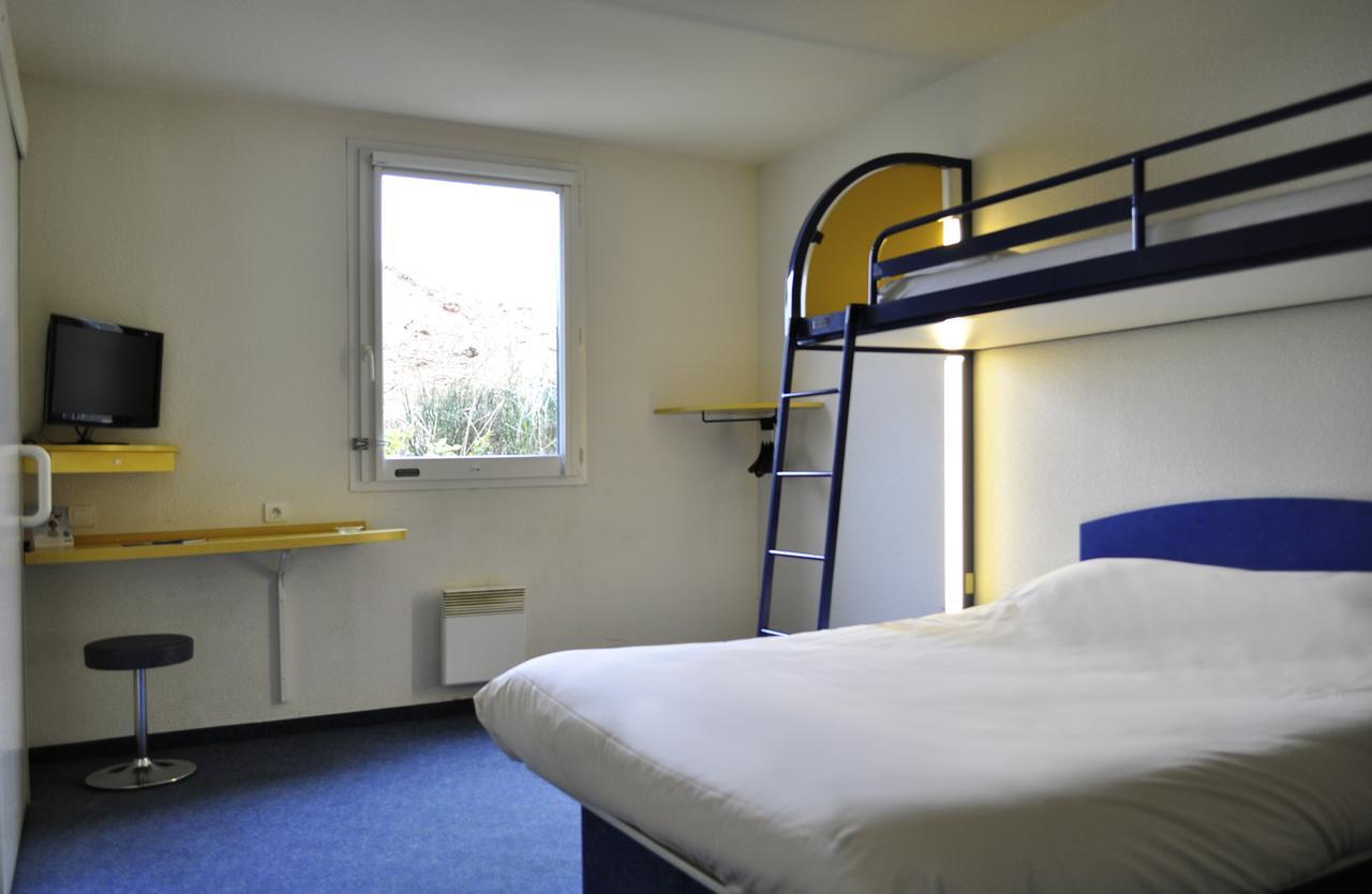 Ibis Budget Bezons Buitenkant foto